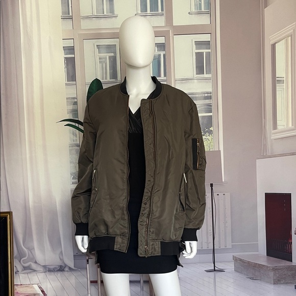 Zara Basic Outterwear Bomber Style Army Green Oversized Jacket. Size L B14 - Picture 2 of 8